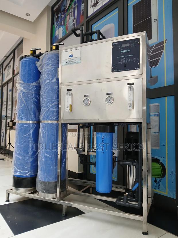 500 LPH Reverse Osmosis Water Purification System - main view
