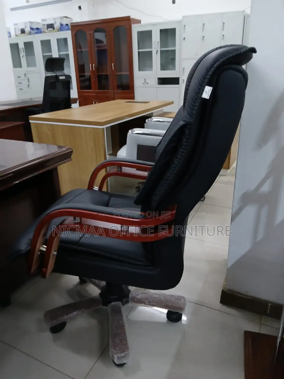 Comfort Meets Class High Back Executive Seat