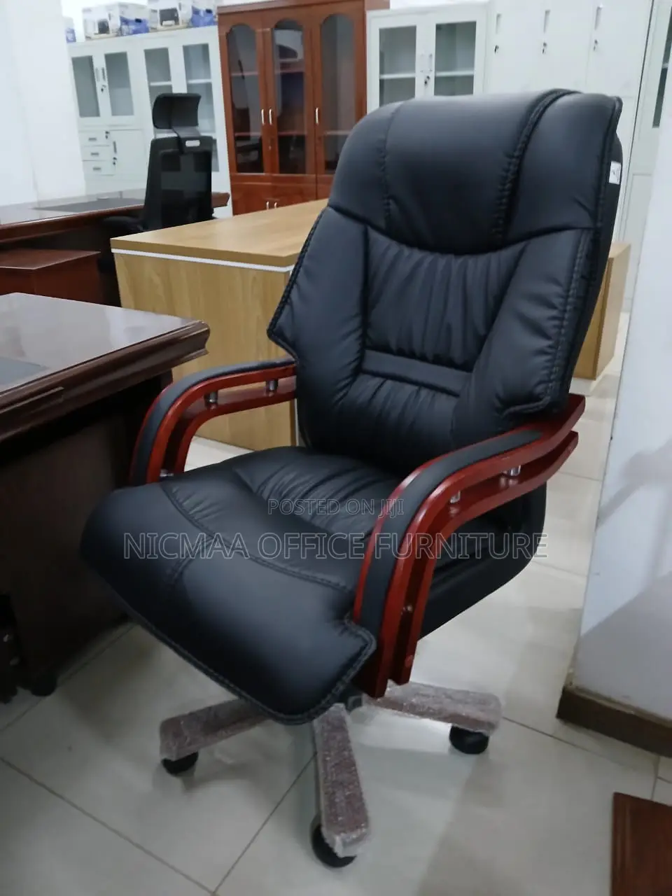 Comfort Meets Class High Back Executive Seat
