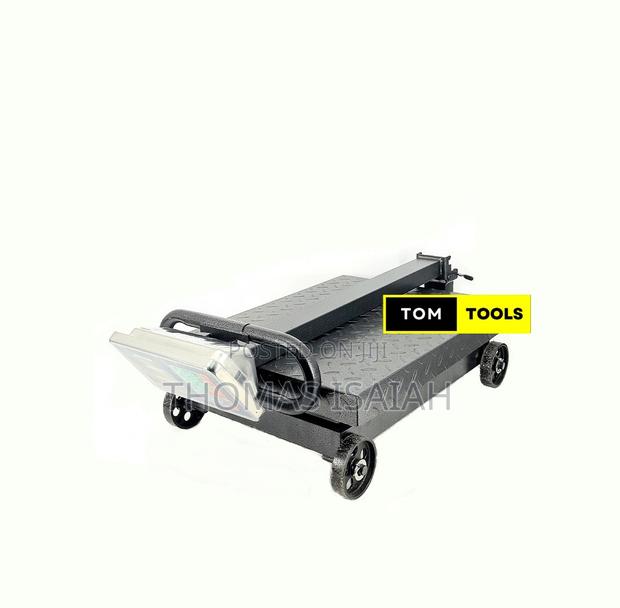 600kg Industrial Platform Digital Scale With Caster Wheels - thumbnail 4