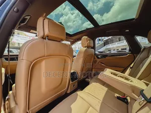 Porsche Macan S 2018 Blue