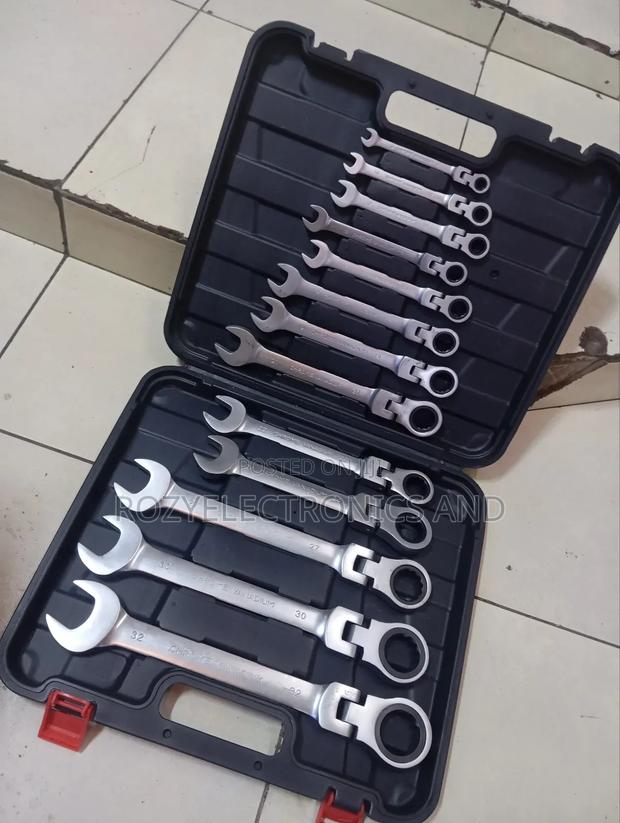 13 Piece Ratchet Spanner From 8 to 32 - main view