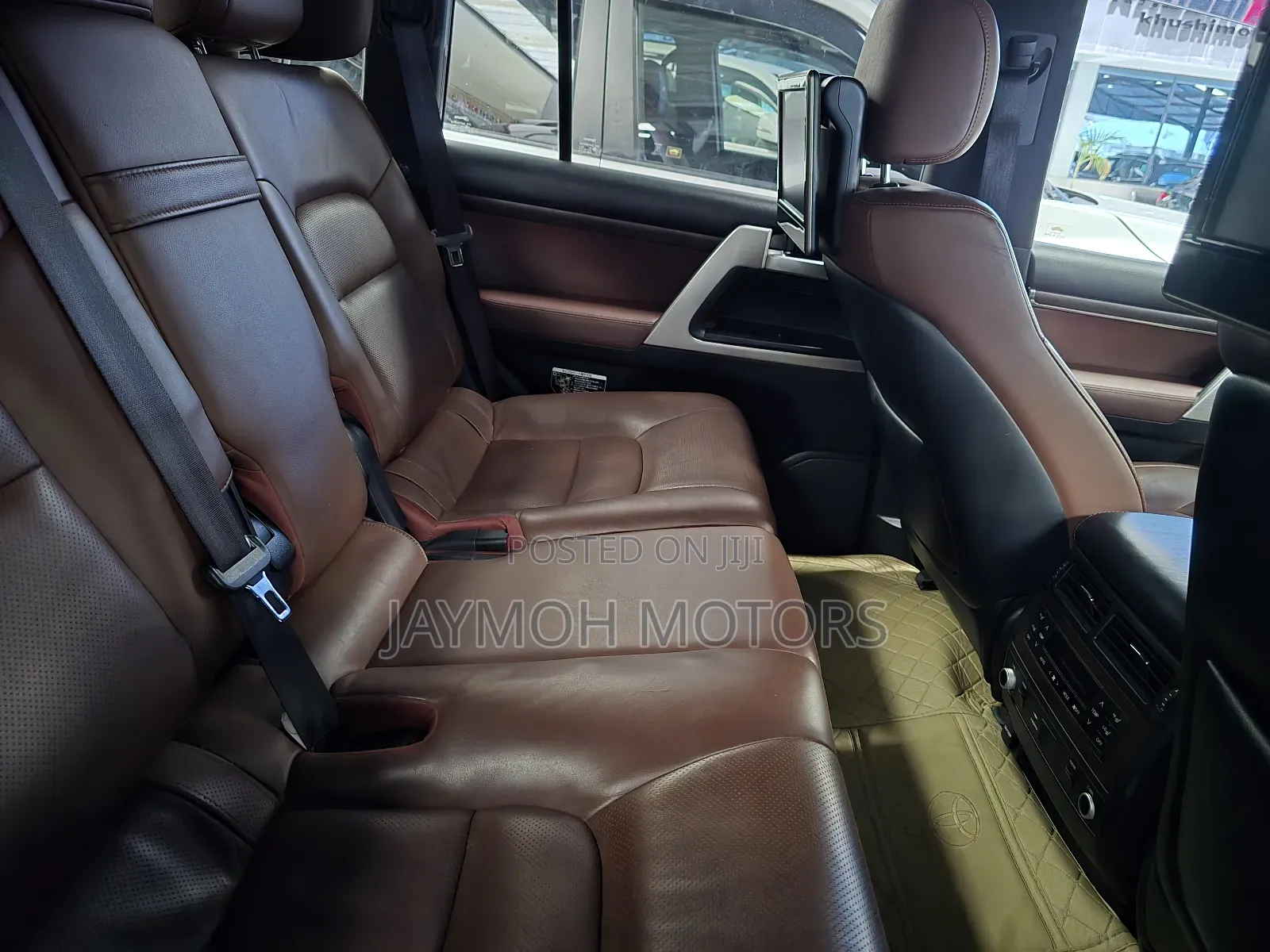 Toyota Land Cruiser 2018 White