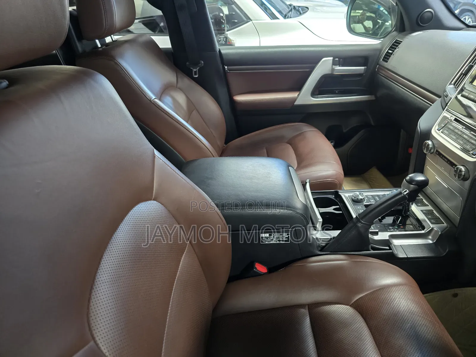 Toyota Land Cruiser 2018 White