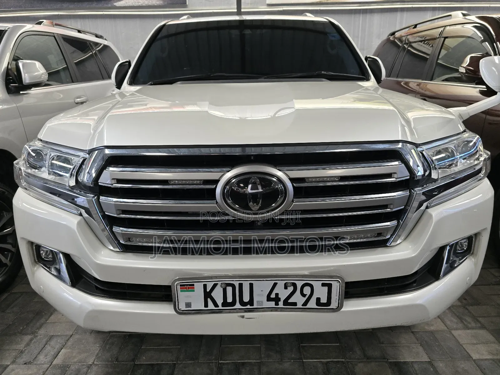 Toyota Land Cruiser 2018 White