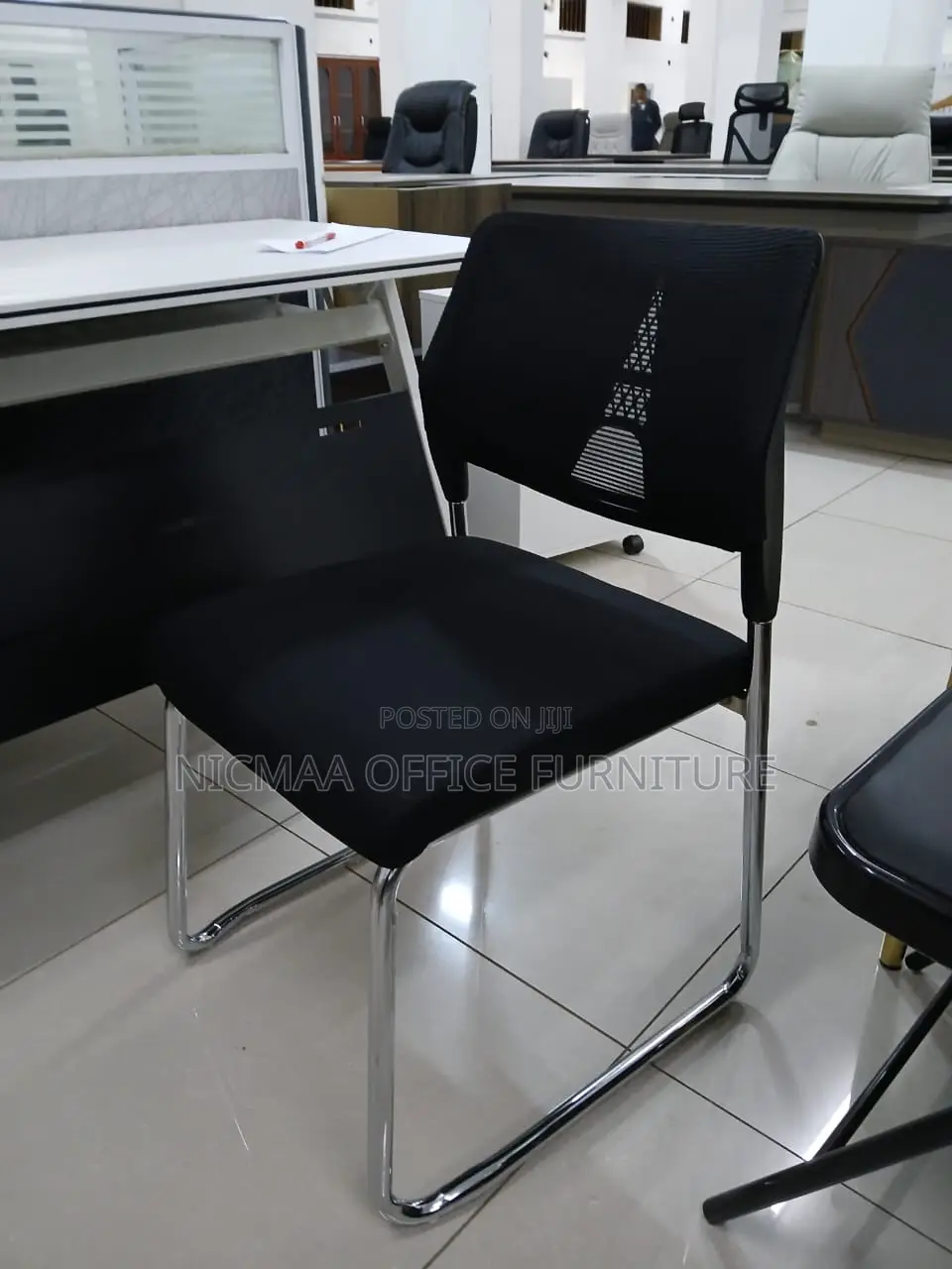 Eiffel Mesh Cantilever Chair