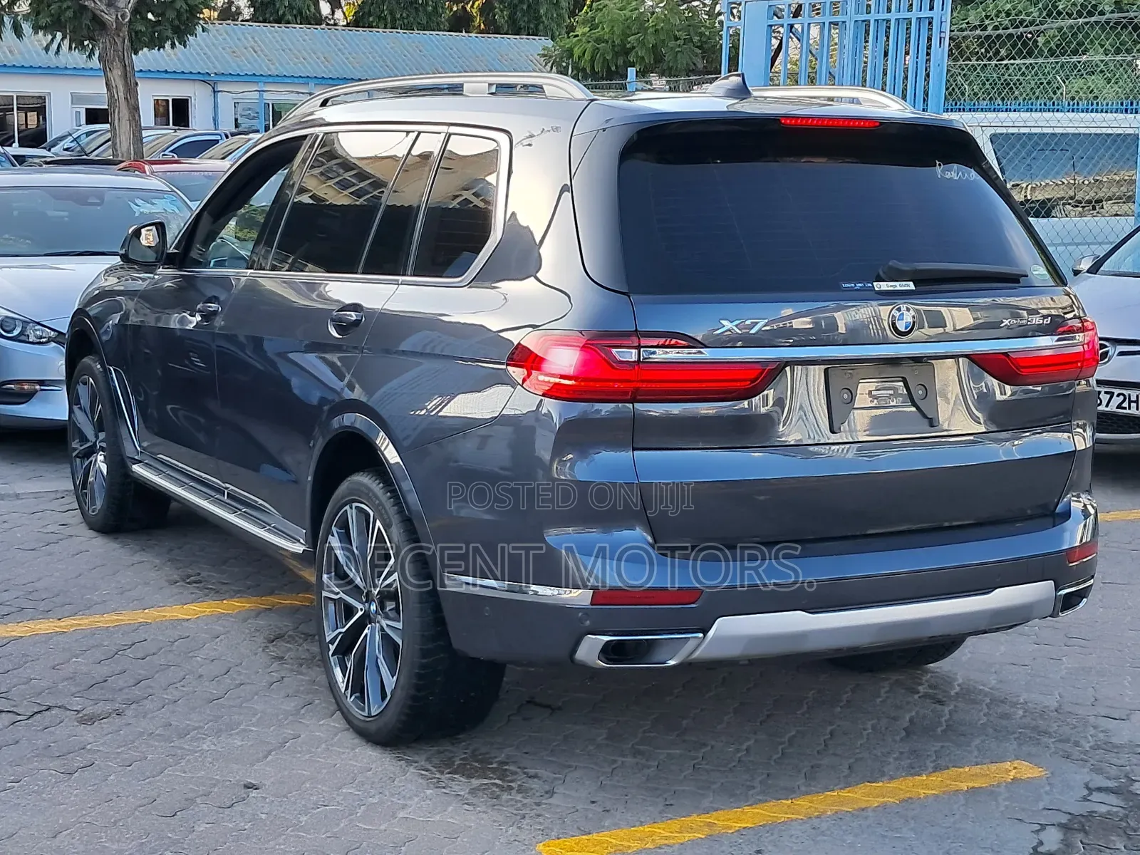 BMW X7 xDrive50i 2020 Gray