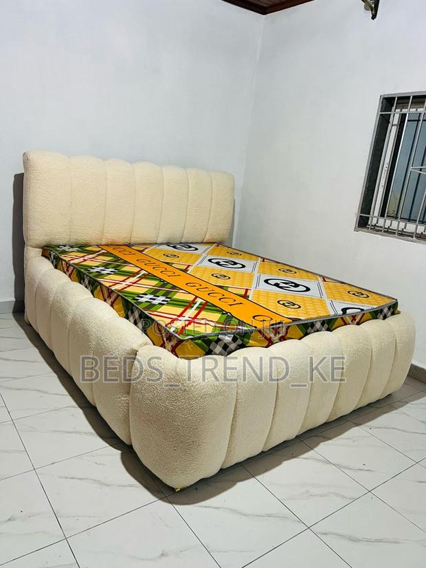 Complete Fancy 5 by 6 Bubble Bed