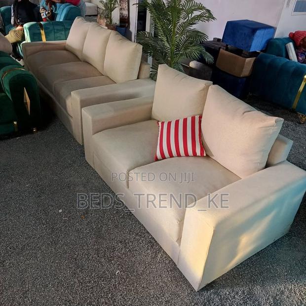 Explorable 5 Seater Sofa 3,2 (White)