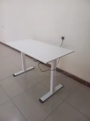 Motorized Height-Adjustable Desk