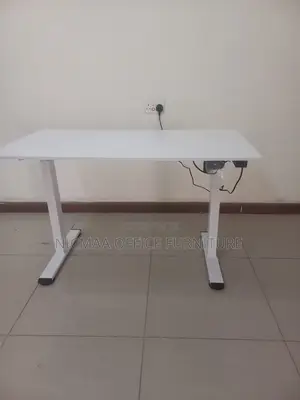 Motorized Height-Adjustable Desk