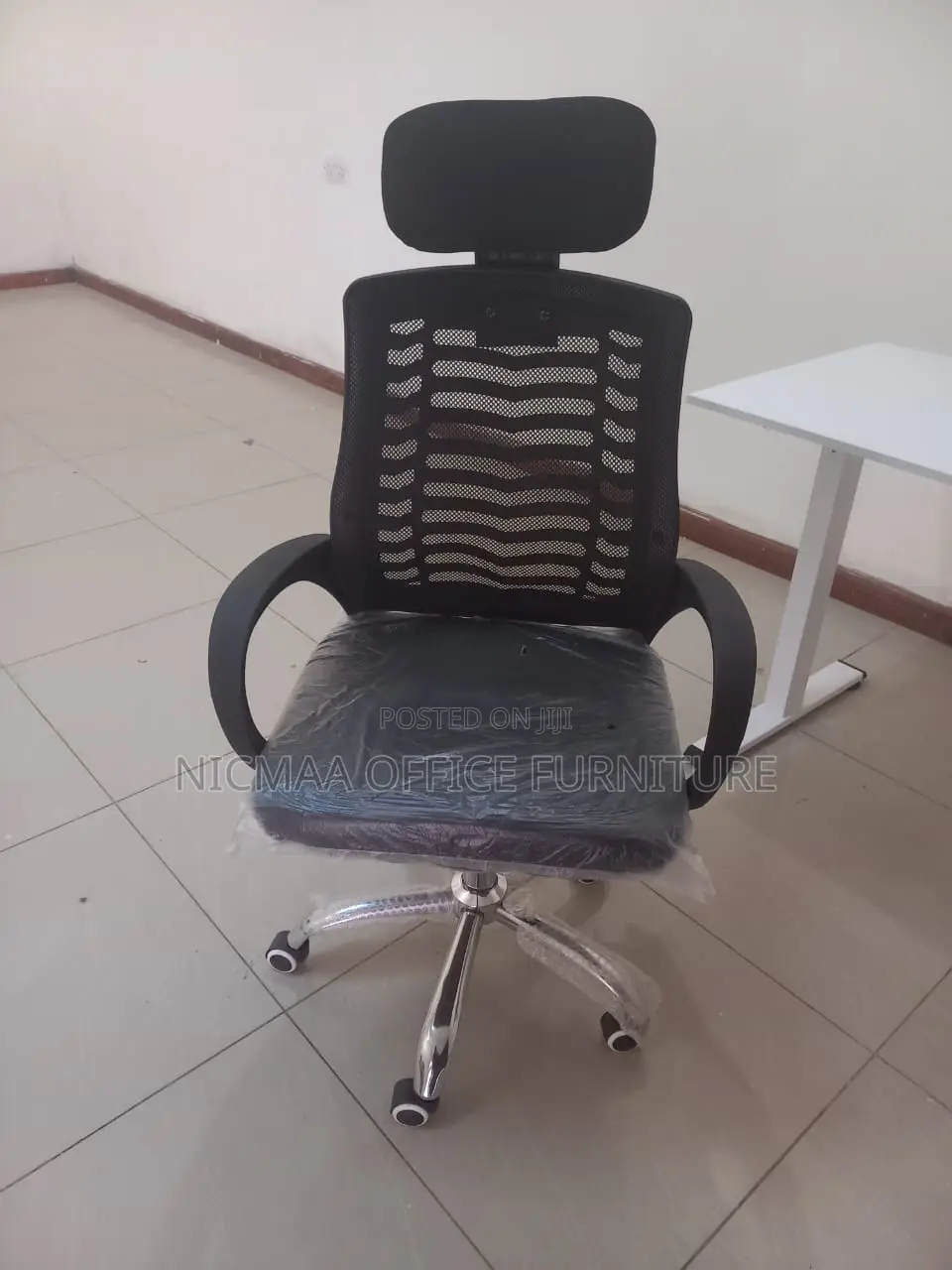 Comfort Meets Style Ergonomic Seat