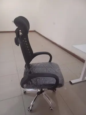 Comfort Meets Style Ergonomic Seat