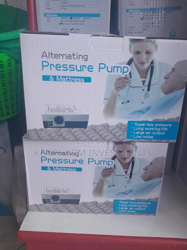 Ripple Matress, Hospital Air Matress, Bubble Type Inflation - main view