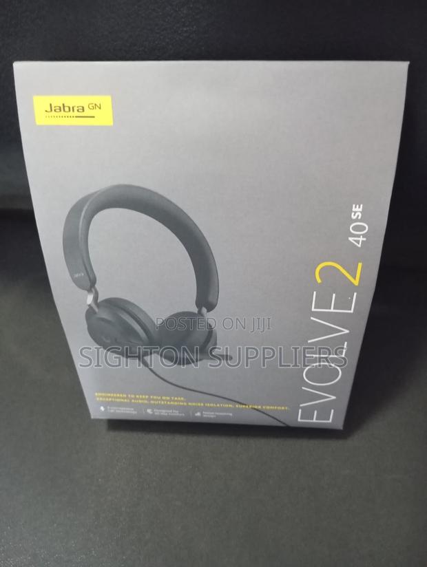 Jabra Evolve2 40 Headset - main view