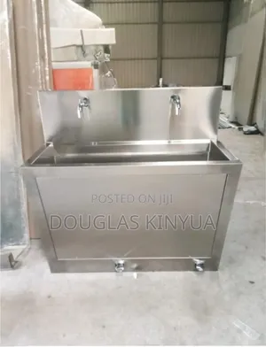 Medical Stainless Steel Scrub Sink.