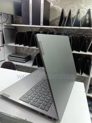 Laptop Lenovo ThinkBook 15 16GB Intel Core I7 SSD 512GB