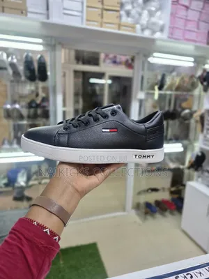 Tommy Hilfiger Casual