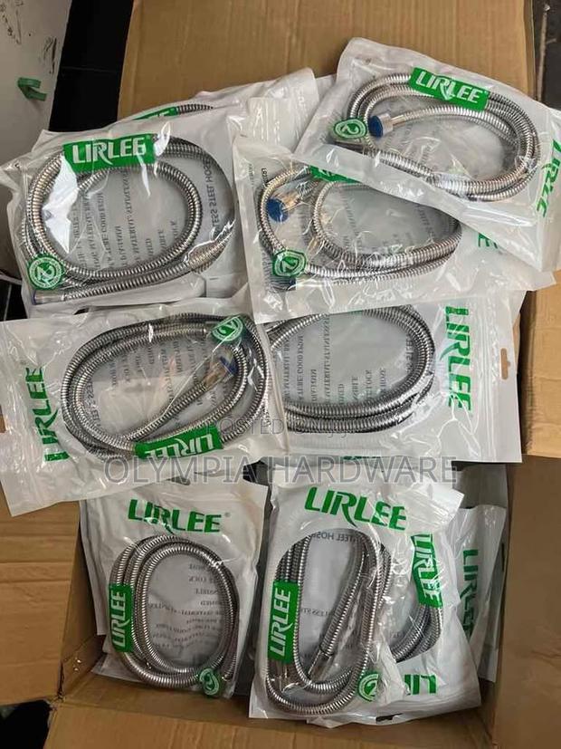 Shower Flex Black and Silver - main view