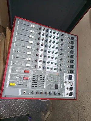 8channel Mixer With Case Hm/2d