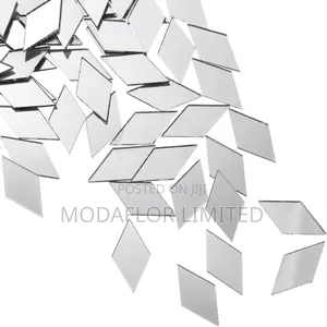 Diamond Acrylic Mirror – Elegant Wall Decoration