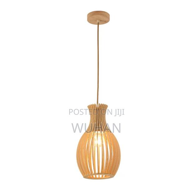 Wood Pendant Lamp – Vase-Shaped Design