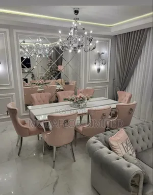 Diamond Acrylic Mirror – Decorative Wall Accent