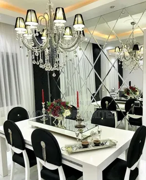 Diamond Acrylic Mirror – Modern Luxury Décor