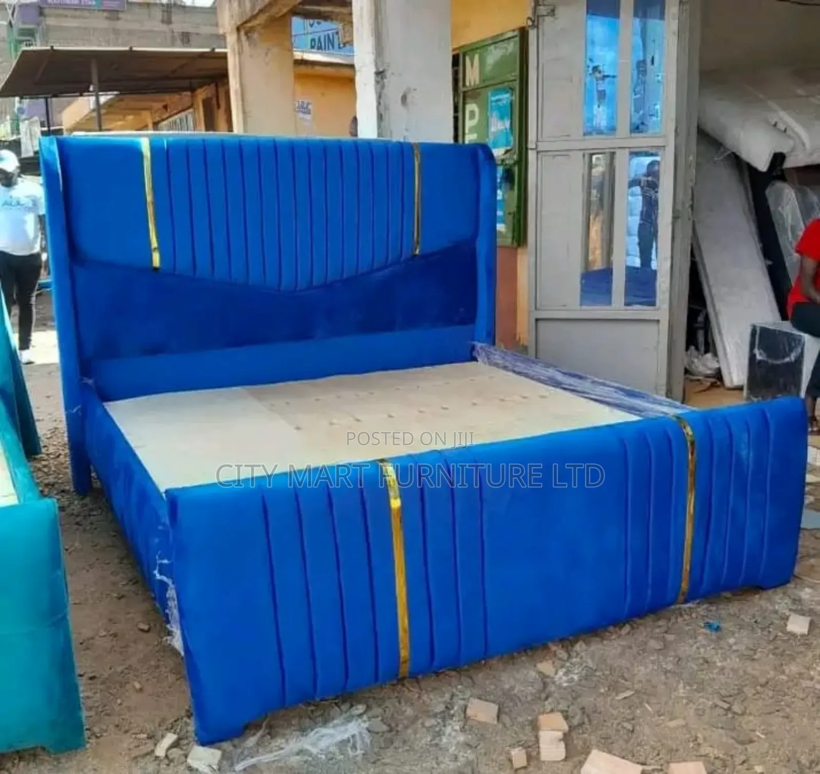 Seamclosed Chester Beds on Special Offer !