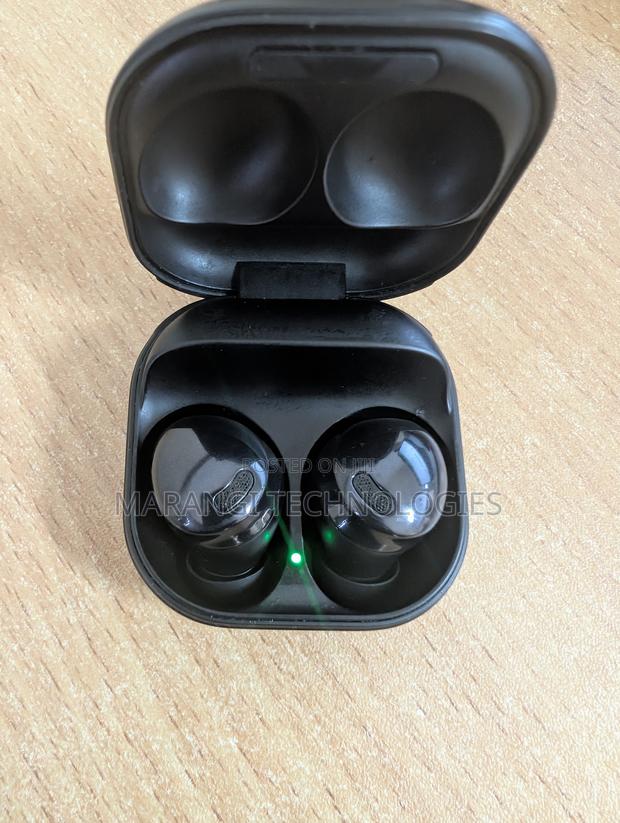 Samsung Galaxy Buds Pro - main view