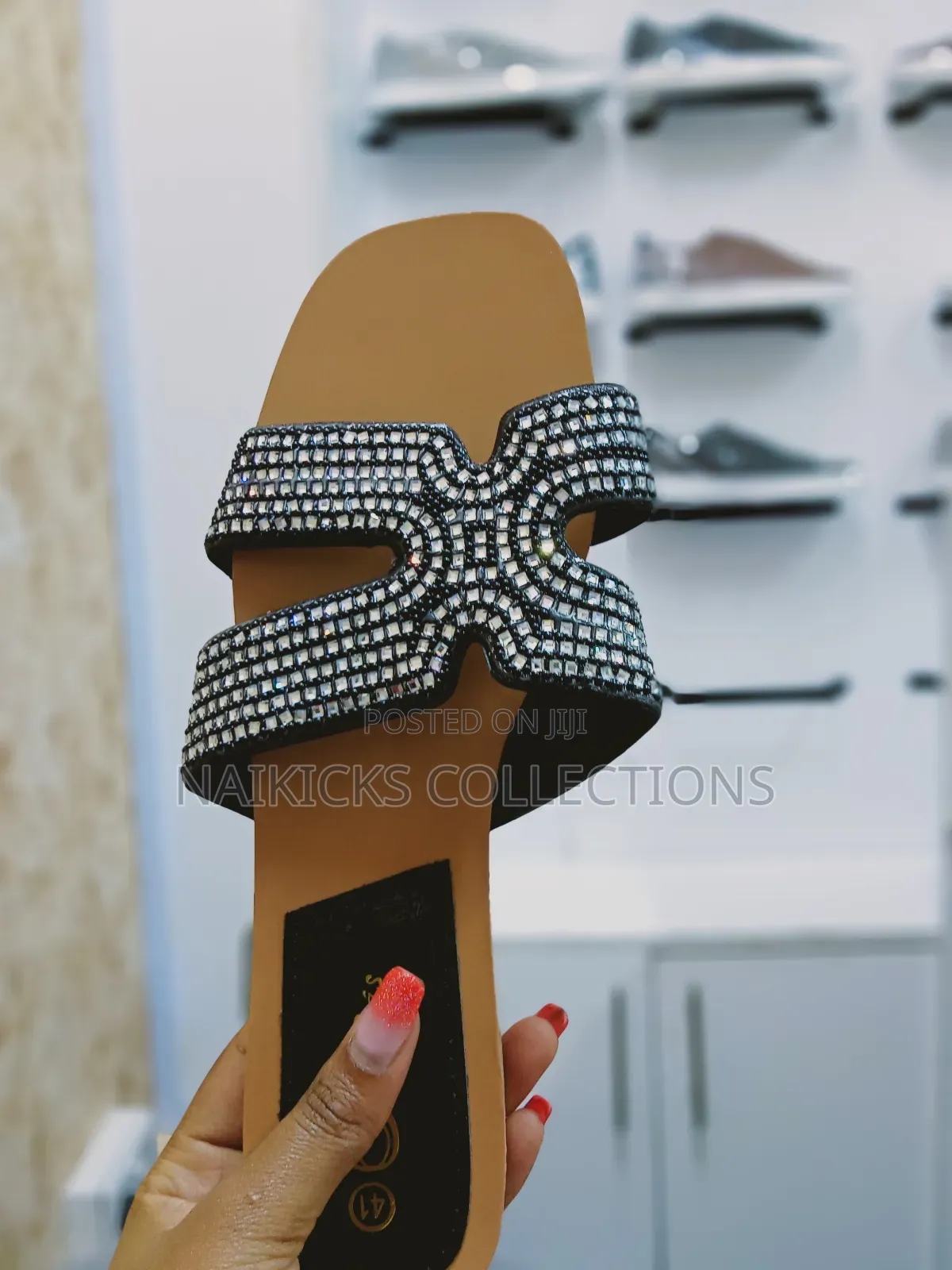 Hemes Shaped Glitter Sandals