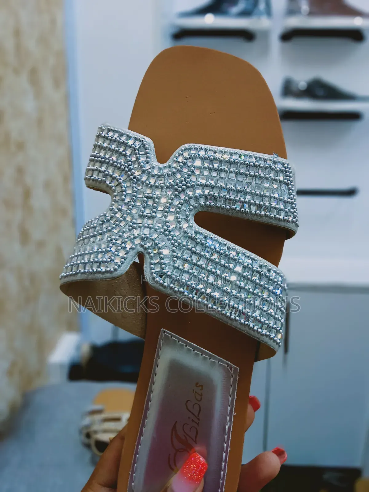Hemes Shaped Glitter Sandals