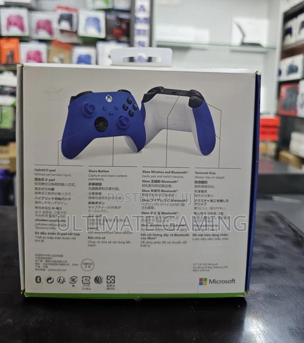 Xbox Series X/S Shock Blue Controller - thumbnail 2