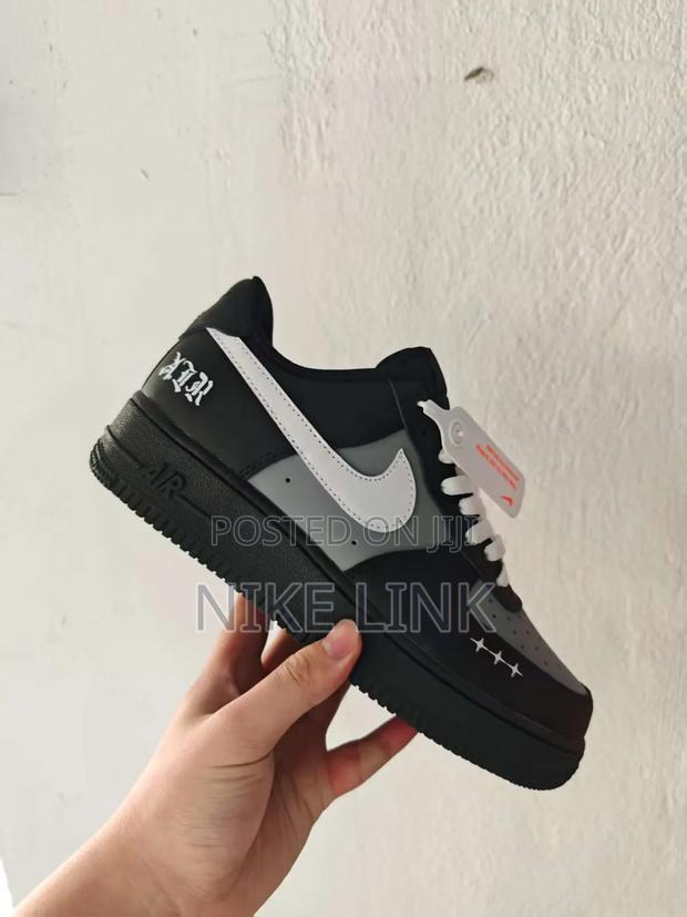 Air Force Sneakers - thumbnail 2