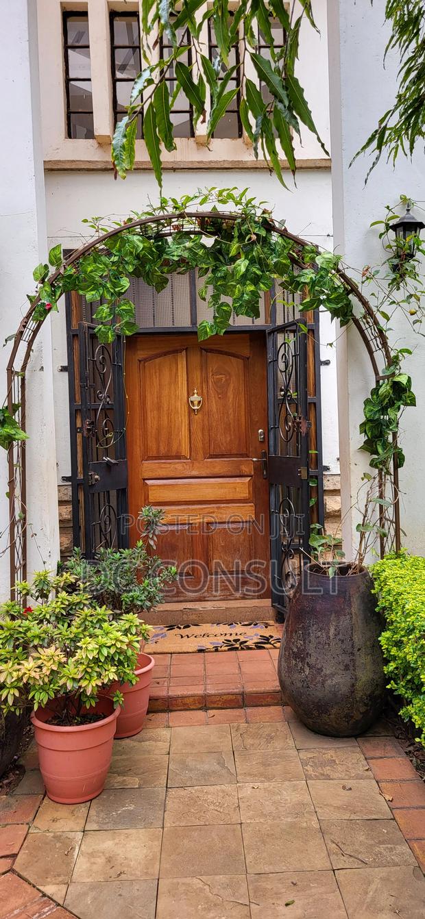 5bdrm House in Spring Valley for sale - thumbnail 7