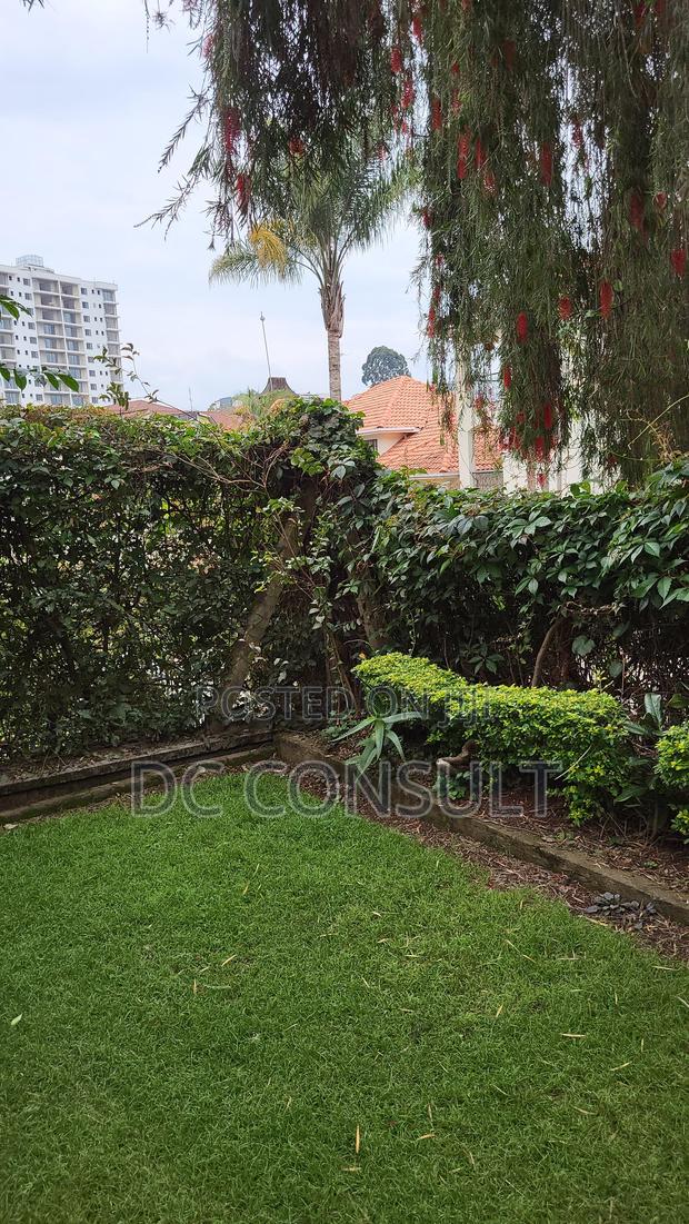 5bdrm House in Spring Valley for sale - thumbnail 15