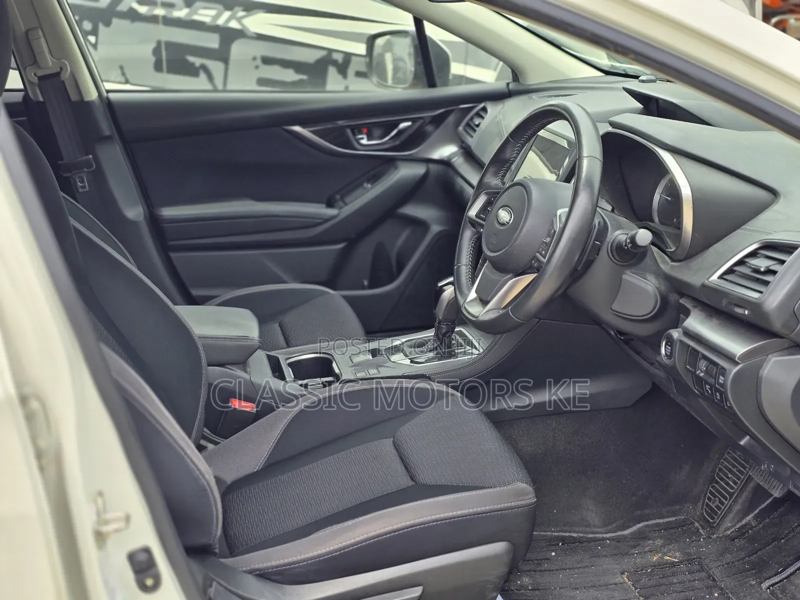 Subaru Impreza 2.0i Premium AWD Hatchback 2019 White