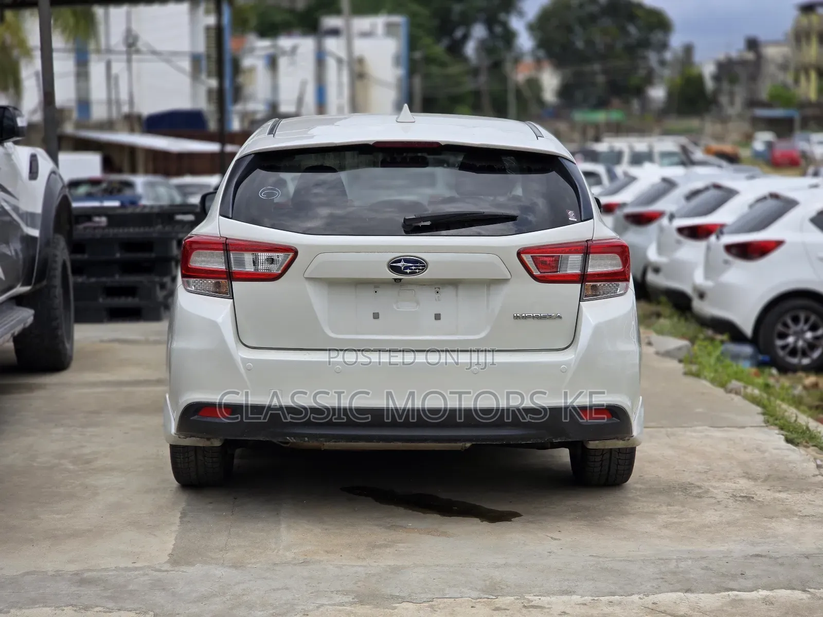 Subaru Impreza 2.0i Premium AWD Hatchback 2019 White