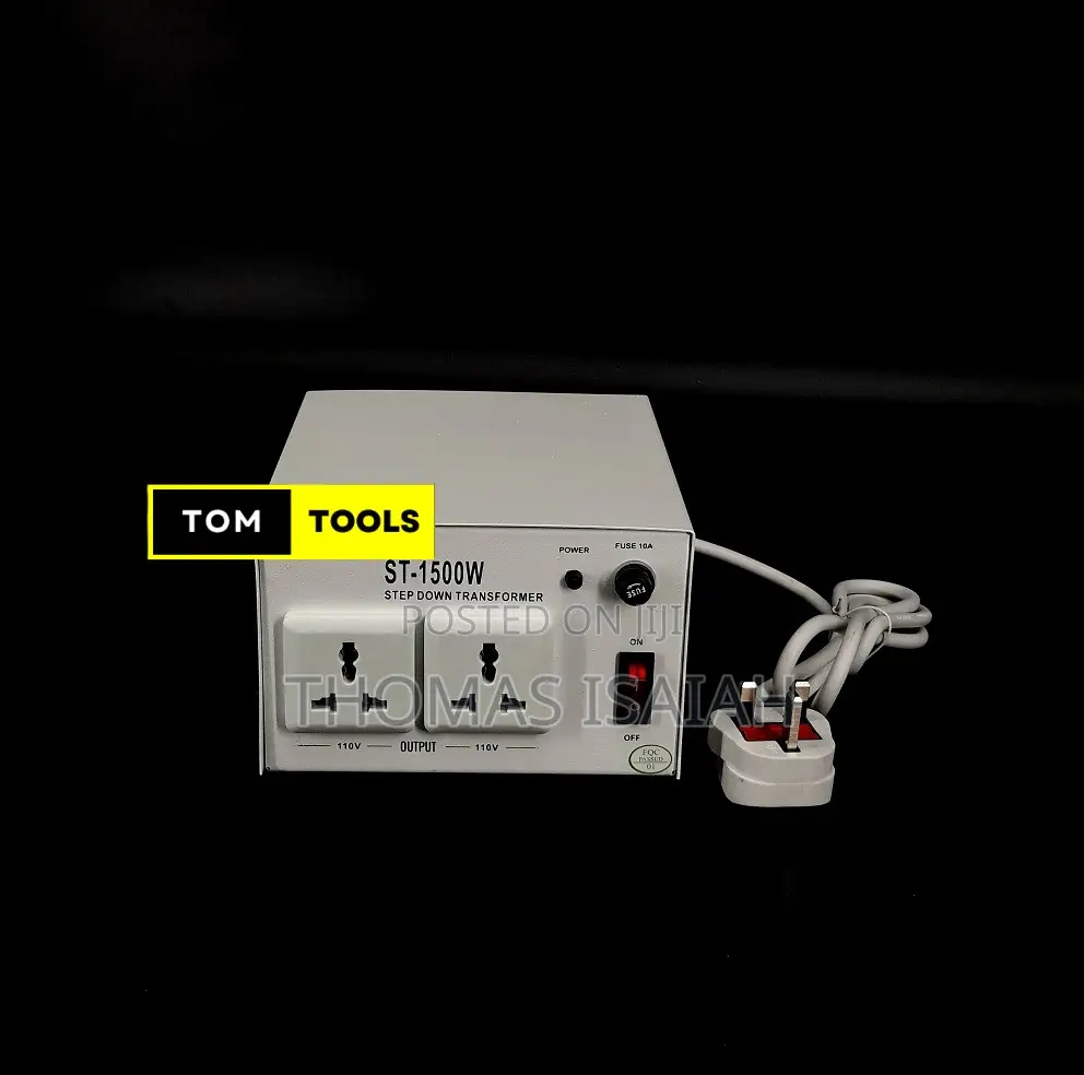 1500w Stepdown Transformer With 2 Outlets and Switch