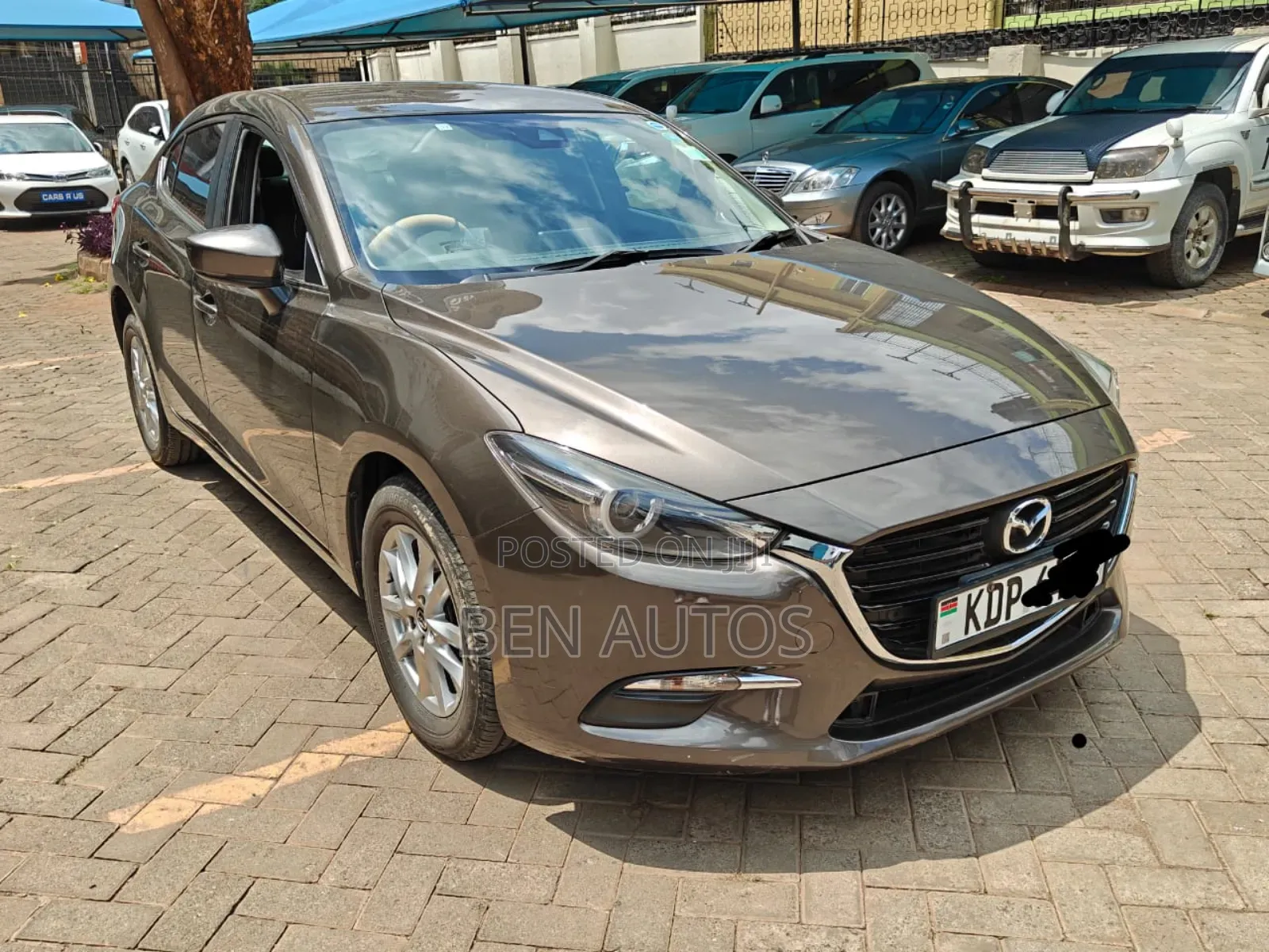 Mazda Axela 2017 Gray