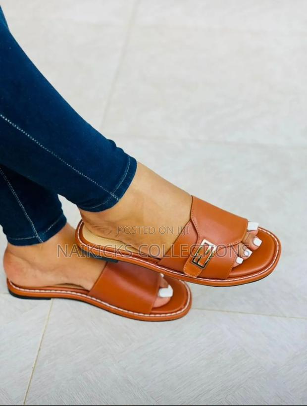 Fendi Roma Sandals - thumbnail 2