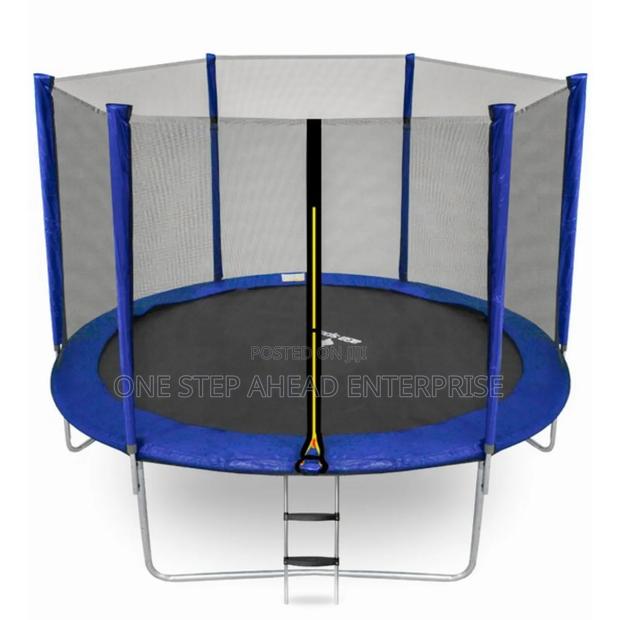 Gravity X Trampoline 8ft Outdoor Robust - main view
