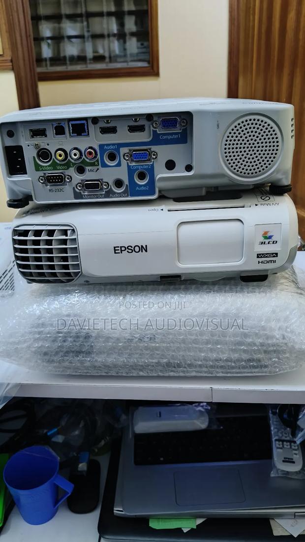 -#Epson Eb 955wh, 3200 Lumen Projector - main view
