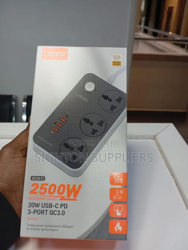3 Ac Outlets Universal Power Strip Sc3412 - main view