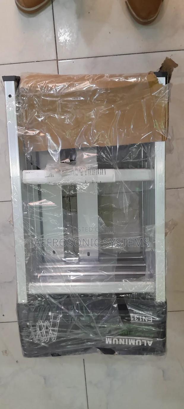 8ft Multipurpose Aluminum Ladder - thumbnail 3