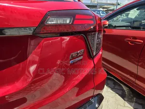 Honda Vezel 1.5 2WD 172 hp 2019 Red