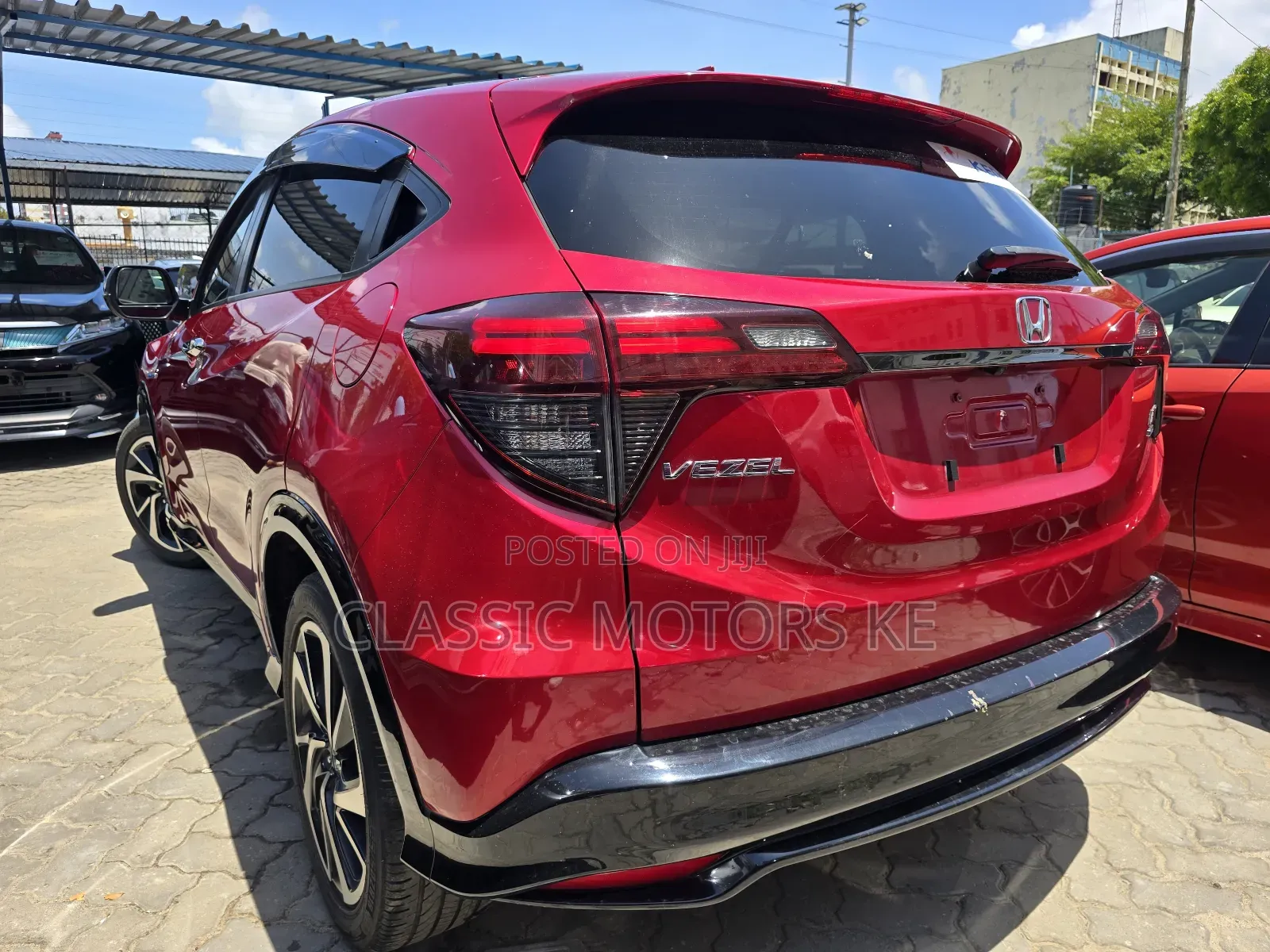 Honda Vezel 1.5 2WD 172 hp 2019 Red