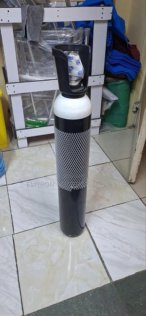 Oxygen Cylinder 10litres - main view