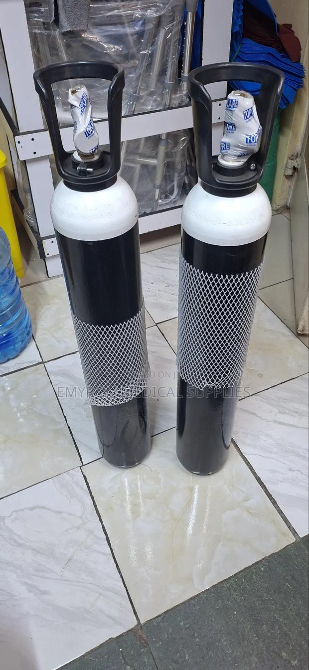 Oxygen Cylinder 10litres - thumbnail 2