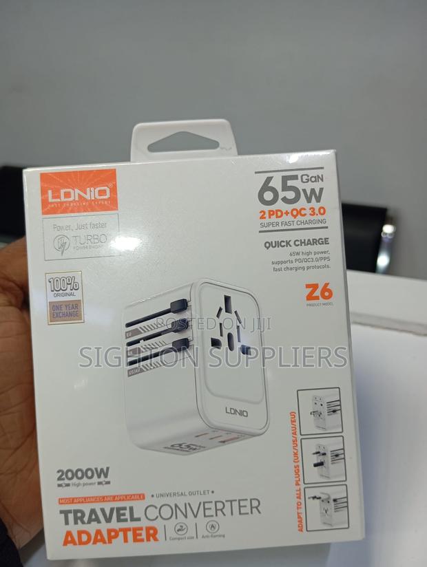 Ldnio 3 Usb Ports 65w Gan Travel Adapter Z6 - main view
